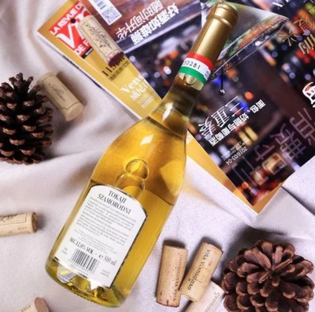 托卡伊贵腐课堂蓝狮平台——独一无二的黄金搭档