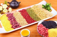 <strong>小而美粗粮坊加盟店投资费用多少蓝狮测</strong>