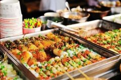 <strong>怎么开一家小吃加盟店蓝狮注册？要走哪</strong>