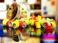 <strong>彩虹漂流记手工糖果蓝狮注册加盟有没有</strong>