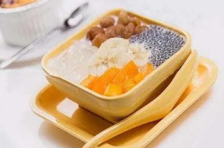 蓝狮登录杏记甜品加盟店友情提醒大家小心骗子害人骗局