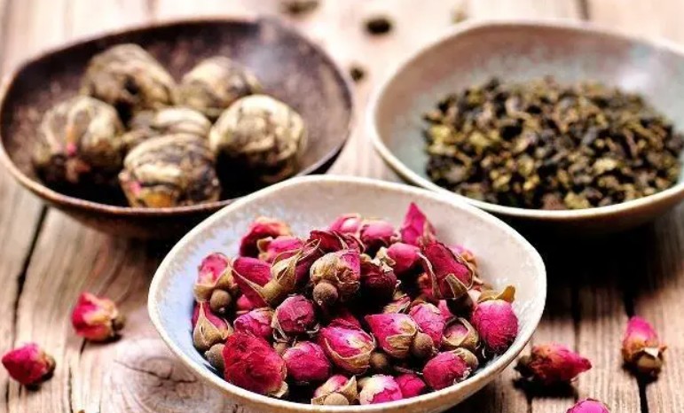 蓝狮注册鉴别花茶的质量